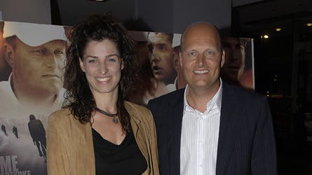 Bjarne Riis og Anne Dorthe Tanderup gifter sig til august. Parret fandt sammen i 1997.