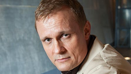 Carsten Nørgaard har også medvirket i "De tre musketerer" og "Alien vs Predator".