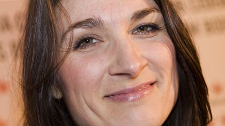 https://imgix.billedbladet.dk/media/billedbladet/kendte/nyheder/charlotte-munck/munckvenmh.jpg