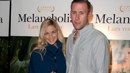 Christiane Schaumburg-Müller og Liam O´connor så ud til at nyde hinandens selskab, da de i afslappet stil mødte op til premieren på "Melancholia".
