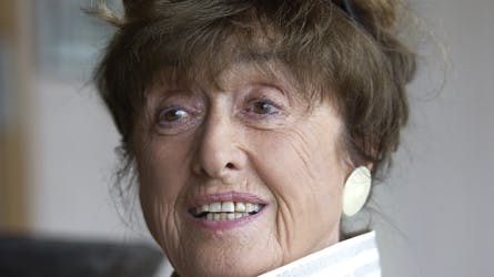 Vera Gebuhr blev uddannet på Det Kongelige Teaters elevskole. Siden har hun medvirket i adskillige danske film, men fik sit folkelige gennembrud som Frk. Jørgensen i Matador.