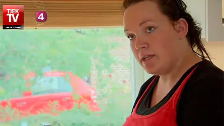 Børn skal helst komme i lige tal, mener Camilla fra TV-programmet "De unge mødre".