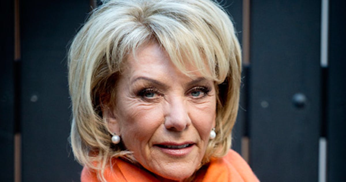 Dorthe Kollo bestjålet i lufthavnen BILLEDBLADET