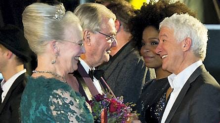 Dronning Margrethe og prins Henrik med Eddie Skoller