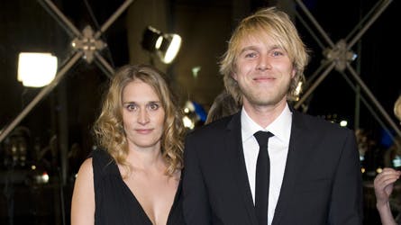 Felix Smith er for andet år i træk vært på DR?s familievenlige ?Talent?-programmer. I år må han dog undvære sin makker fra ?Talent 2008?, Mikkel Herforth.