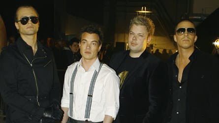 Her ses Nik & Jay med deres musikalske mirakelmagere producer-teamet Jon og Jules alias Nexus. Jon & Jules forventer, at der er helt styr på regnskaberne til næste år.