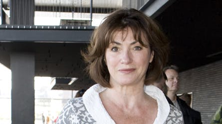 Solbjørg Højfeldt er aktuel i filmen ?Velsignelsen?, der også har Lærke Winther på rollelisten.