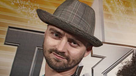 Jokeren har brug for luft under vingerne for at kunne skrive.