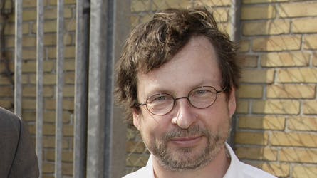 Lars Von Trier arbejder intenst på at gøre sin film ?Antichrist? færdig, så den kan præsenteres for verdenspressen til filmfestivalen i Cannes til sommer.