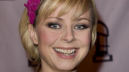 Lene Maria Christensen spiller den kvindelige hovedrolle i TV3?s nye serie ?Lulu og Leon?. I rollen som Leon ses Lars Brygmann.