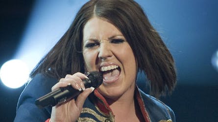 https://imgix.billedbladet.dk/media/billedbladet/kendte/nyheder/linda-andrews/linda-mh.jpg