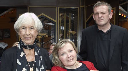 Lise Nørgaard er stadig tæt med Helle Virkners børn.