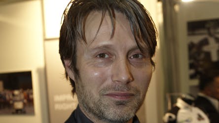 Mads Mikkelsen er ikke den første danske skuespiller, der bliver til en computerfigur. Ulrich Thomsen spiller hovedrollen i filmatiseringen af den danske internationale computerspils-succes Hitman.