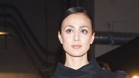 Maya Albana skal være mor for første gang. Hun venter en forårsbaby.
