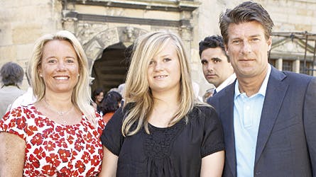 Familien Laudrup er blevet så glad for Mallorca, at de har købt fast ejendom på øen. Hidtil boede Michael, fru Siw og datteren Rebecca i et lejet hus.