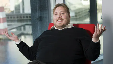 Nicolas Bro Nicolas Bro er stolt af kongehuset | BILLED-BLADET