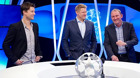 Peter Schmeichel er i gang med sin sidste sæson som Champions League-vært på TV3+. Her er han med sine medværter Brian Laudrup og Preben Elkjær.