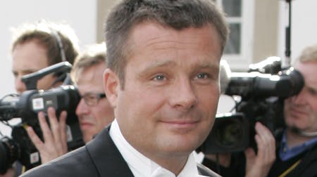 Politiet var på pletten, da kronprinsens ven Peter Warnøe sejlede ud uden redningsveste.