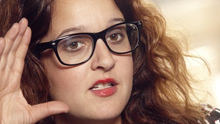 Sascha Dupont bryder sig ikke om ?X Factor?, og hun understreger overfor Ekstra Bladet, at hendes TV-gennembrud som pianist i ?Vild med sangen? absolut intet havde at gøre med et talentshow.