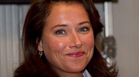 Sidse Babett Knudsen