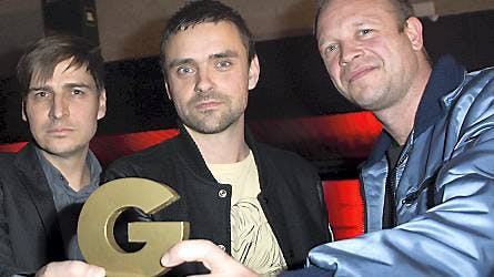 Simon Kvamm med Nephew.