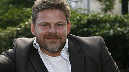 Stig Rossen brugte mere, end hvad han havde råd til på hans 15 års jubilæum.