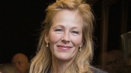 Suzanne Bjerrehuus har selv været irriteret over emsige svigermødre i sin ungdom. Nu er hun selv svigermor, men forsøger altid at have et godt forhold til sine svigerdøtre.