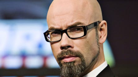 Brian Mørk er lige nu aktuel med programmet ?Mørk og Jul ? Revolverjournalistikkens sande helte?, som han er vært på sammen med Simon Jul, på TV 2 Zulu.