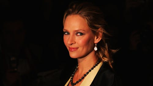 Uma Thurman er ikke den første stjerne, der er plaget af en såkaldt stalker. John Cusack, Madonna, Bjørk og talkshow-værten Conan O?Brien er blandt de mange kendisser, der har haft problemer med forstyrrede mennesker, der følger dem overalt.