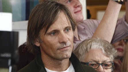 Viggo Mortensen har måttet melde offentligt ud, at han ikke har noget imod Tyskland og det tyske folk, efter at visse udtalelser fra ham, ifølge Viggo selv, er blevet udlagt forkert.