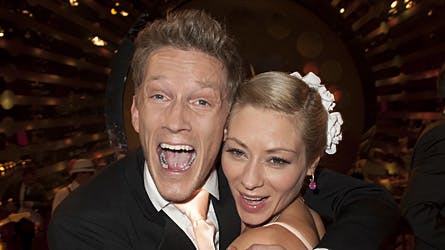 Igen røg Dicte og Michael Olesen i omdans, og igen reddede de skindet - bagefter var det ikke til at skyde igennem.