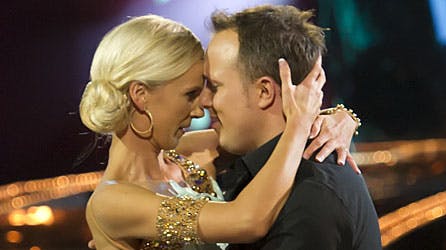 Christina Hembo har været god hele vejen igennem showet, men i aften brød hun sine forsvars-barrierer, og gav os den rigtig Christina.