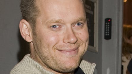 Joachim B. Olsen regner med at deltage ved OL i London, hvis han til den tid stadig er i verdenseliten. Men han ved, at kuglestøder-karrieren er i sit efterår.