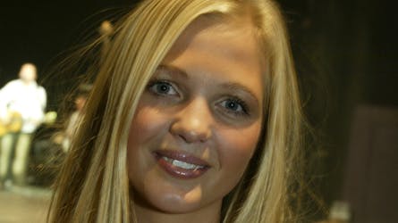 Rytter Tina Lund danser med Tobias Karlsson, der er svensk Vild med dans-mester.