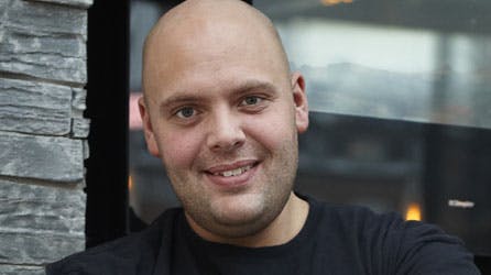 Peter har fået et vigtigt skub i karrieren.