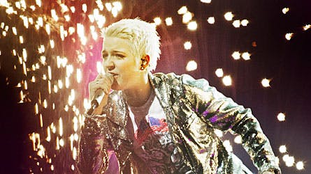 X Factor-vinder Sarah Skaalum Jørgensen for fuld udblæsning i Parken.