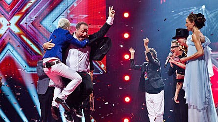 https://imgix.billedbladet.dk/media/billedbladet/kendte/nyheder/x-factor-2012/x-factor-finale-2011-aop.jpg