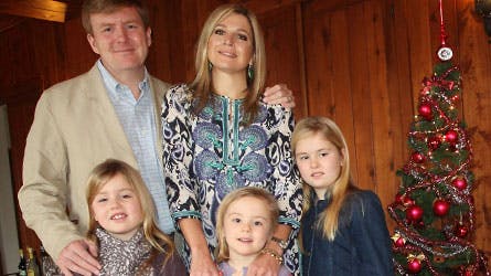Kronprins Wille-Alexander og kronprinsesse Maxima med parrets tre døtre prinsesse Amalia, prinsesse Alexia og prinsesse Ariane.