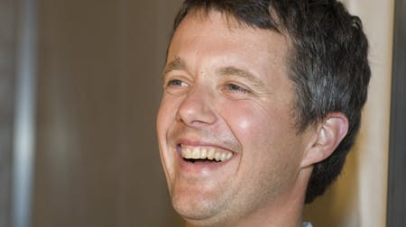 Kronprins Frederik var mandag morgen i P3s studie i Beijing, sammen med radioværterne Ulrik Jensen og Julie Bundgaard.