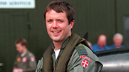 Kronprins Frederik har en lang militær uddannelsen bag sig, men har endnu ikke været indsat i aktiv tjeneste.