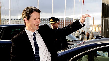 Et lille år har kronprins Frederik til at forberede sig, når USAs nyvalgte præsident, Barack Obama kommer til Danmark.