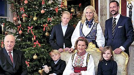 En musikalsk julehilsen er på vej fra den norske kongefamilie.