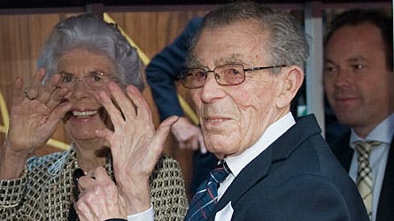 Carl Johan Bernadotte af Wisborg sammen med grevinde Gunnila Bernadotte i Tivoli til mindekoncert i 2010 i anledning af 100-året for dronning Ingrids fødsel.