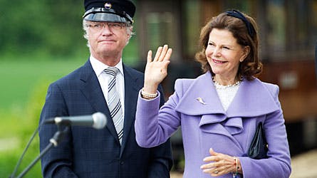 På billedet er det ikke vielsesringen der ses på Silvias finger, men derimod den anden ring, der blev sat på efterfølgende.