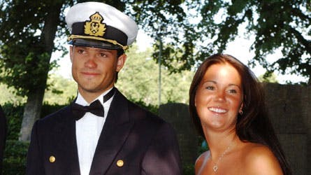 Knap ti år nåede Emma og Carl Philip at danne par. Her er de fotograferet til Andrea Brodin og Niklas Eksells bryllup