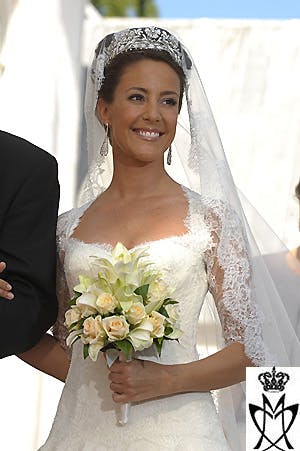 https://imgix.billedbladet.dk/media/billedbladet/kongelige/tema-bryllup/brudekjole2.jpg