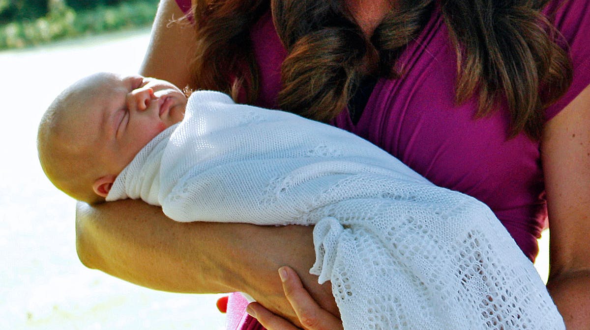 Den britiske prins George skal døbes den 23. oktober 2013.