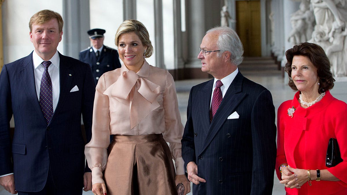 Kong Willem-Alexander, kong Carl Gustaf, dronning Maxima og dronning Silvia på kongeslotte under mandagens kongelige besøg fra Holland.