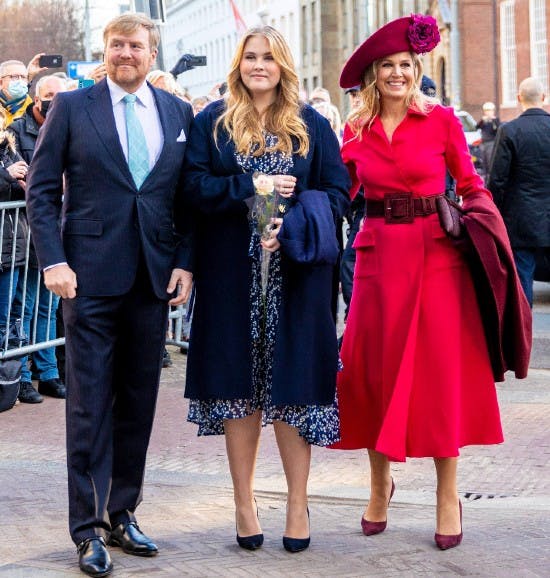 Kong Willem-Alexander og dronning Maxima med prinsesse Amalia