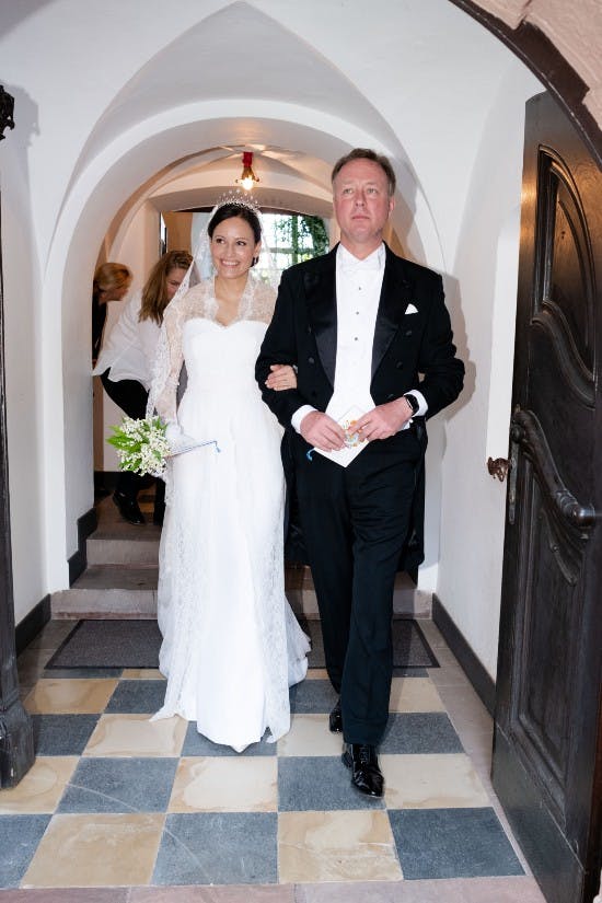 https://imgix.billedbladet.dk/sophianoelle_wedding_schlossberlegburg-14.jpg